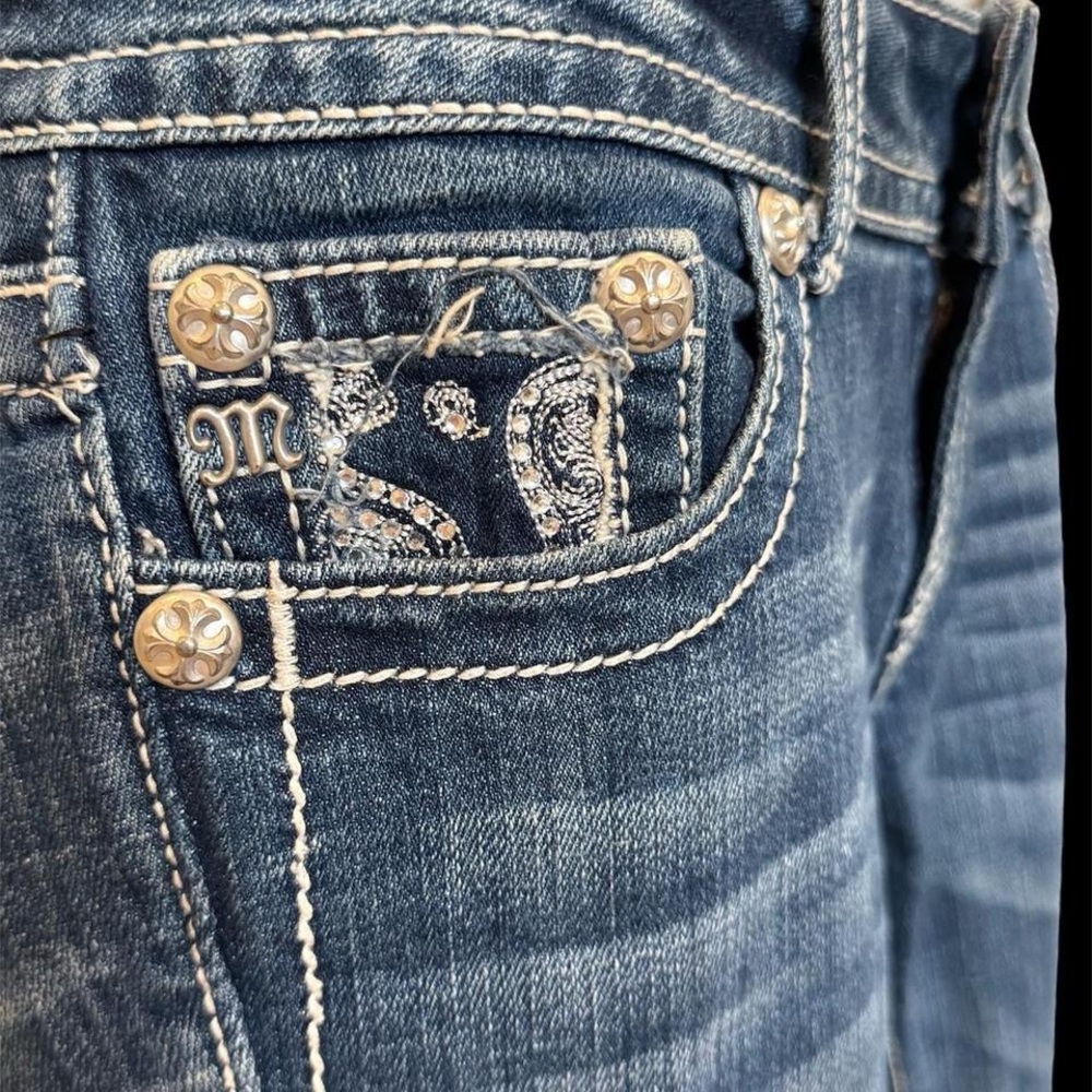 Miss Me Blue Jeans with Silver Accents - Picture 4 of 5